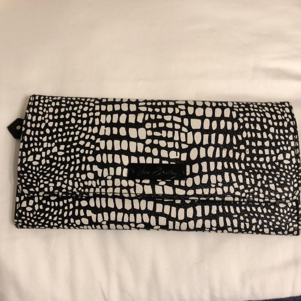 Vera Bradley leather wristlet wallet NWOT